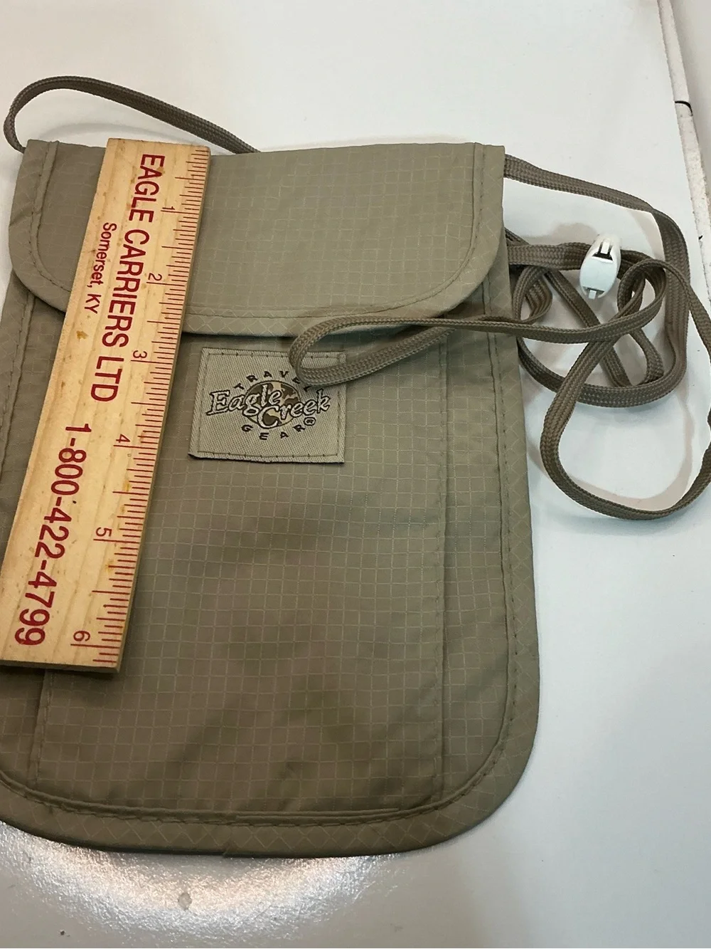 Eagle Creek Travel Gear RFID Neck Wallet Passport Holder Beige Ripstop